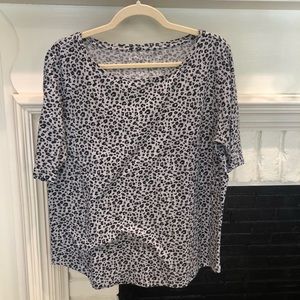 Loft leopard tee size Large